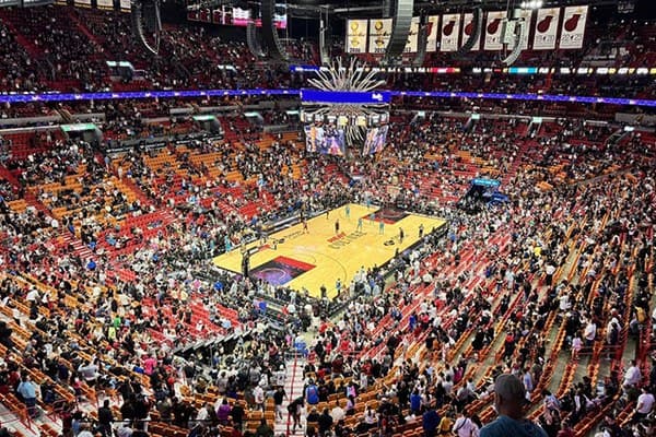 Miami Heat vs Minnesota Timberwolves (Season Opener)